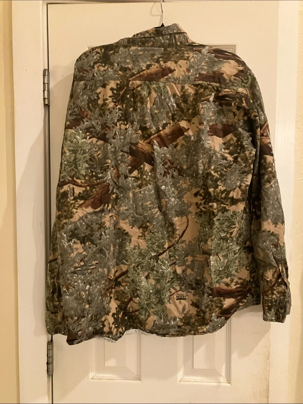 Men's Lightweight Camouflage Button Up Shirt Jacket - King’s Camo Desert Shadow